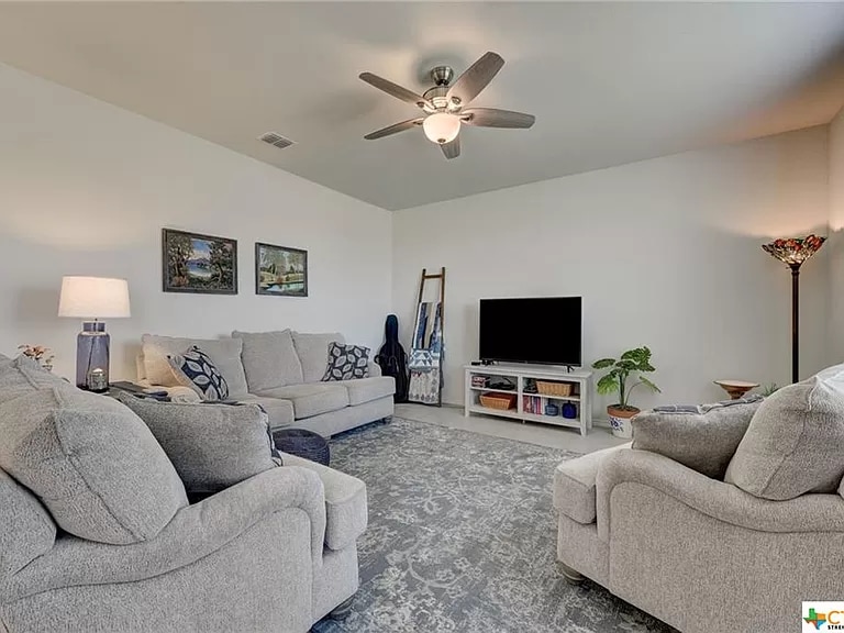 Building Photo - 308 Autumn Rouge