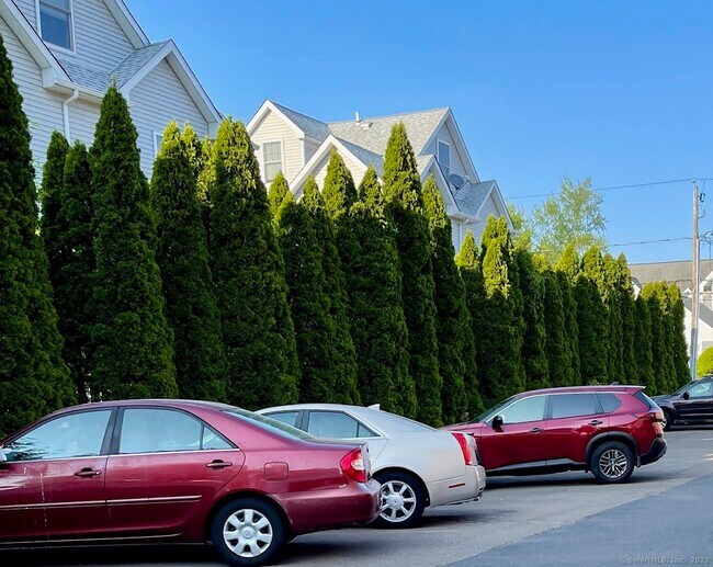 Building Photo - 31 Glenwood Ave