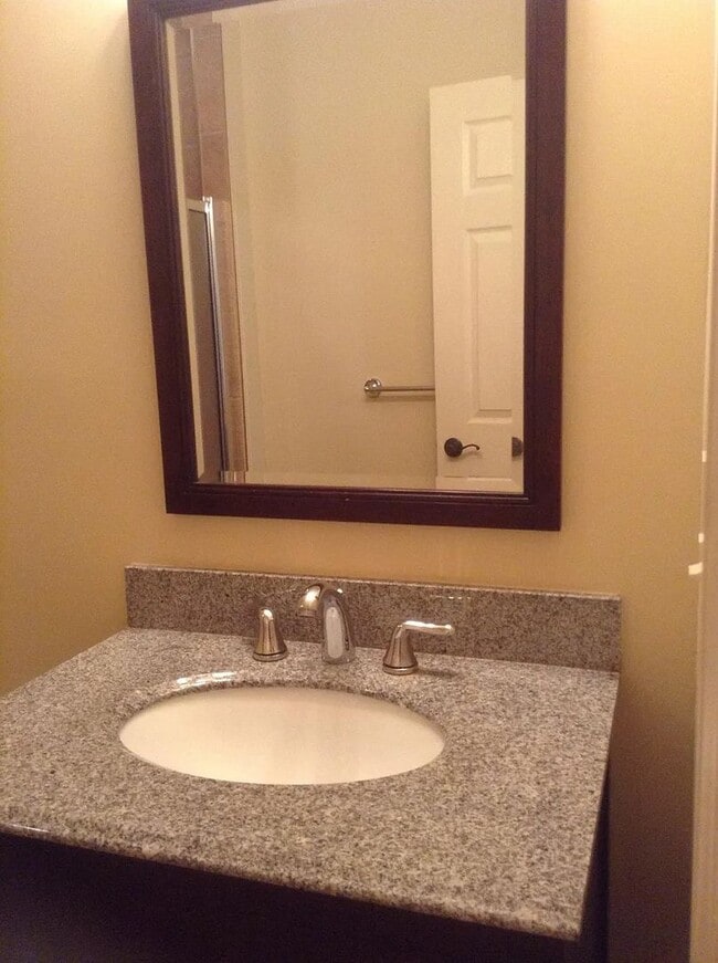 Building Photo - 1501 Chickasaw Rd