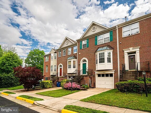 Building Photo - 20780 Dockside Terrace