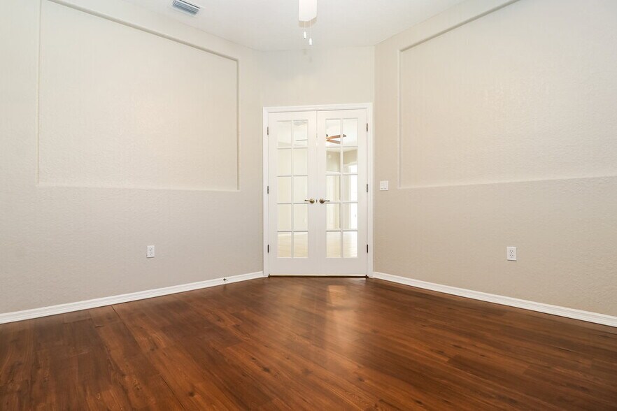 Building Photo - 12521 Tall Pines Way
