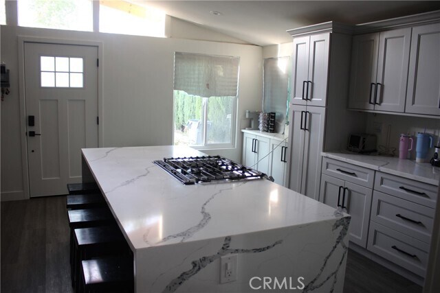 Building Photo - 2128 W Larkspur Dr