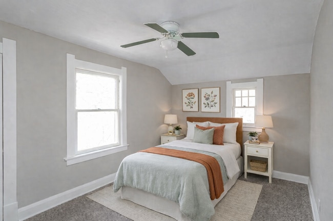 Building Photo - 3725 Leybourn Ave