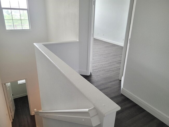 Building Photo - $3,400MONTHLY;2578 SW 119TH WAY MIRAMAR, F...
