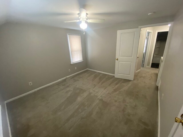 Building Photo - 51 Redmond Ave