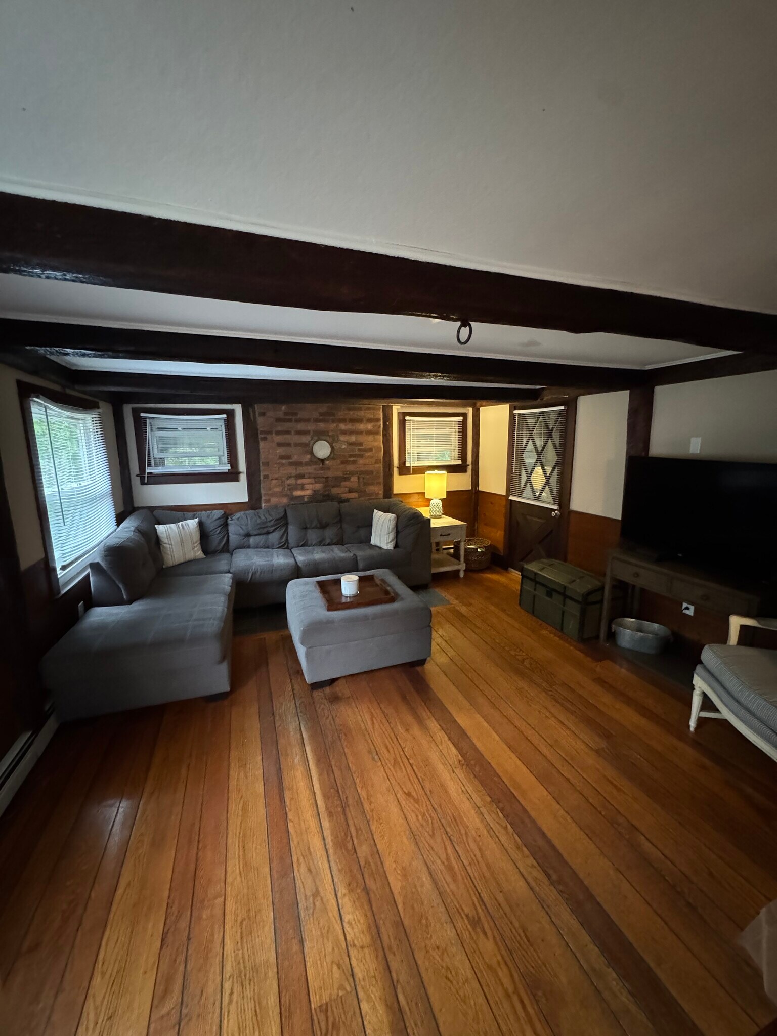 Living Room - 31 Walling Rd