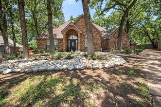 Building Photo - 3200 Boyd Ct