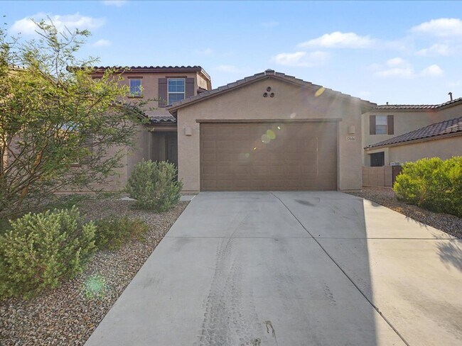 Building Photo - Spacious & Modern 4-Bedroom Home with Stunning Features!