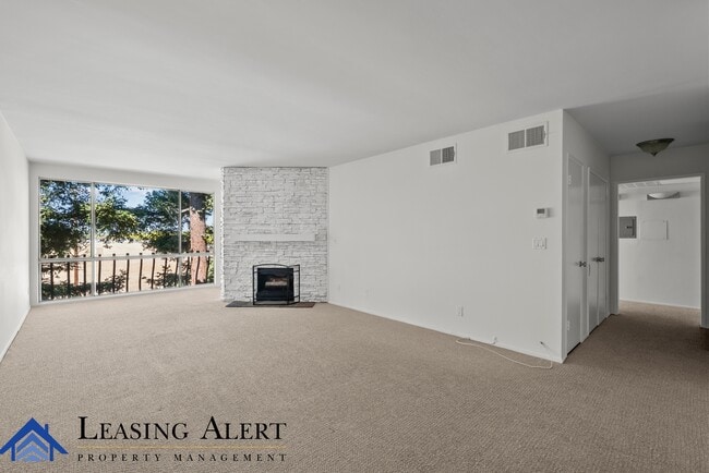 Building Photo - 12720 Burbank Blvd