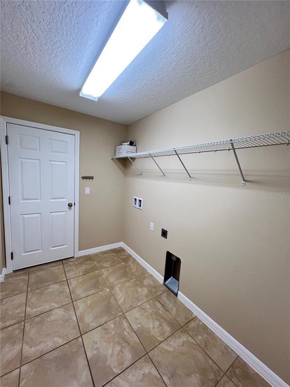 Building Photo - 6 Barbera Ln