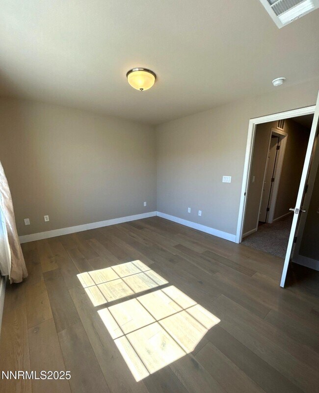 Building Photo - 3621 Oaklawn St