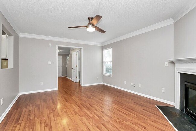 Building Photo - Charming 3BD/2.5BA Home in Matthews, NC!