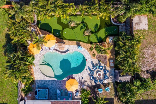 Building Photo - 10861 62nd Ave N