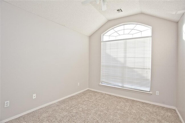 Building Photo - 3803 SW Mason Rd