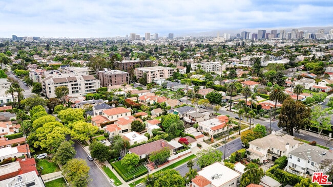 Building Photo - 10372 Tennessee Ave