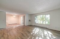 Building Photo - Images Springcreek