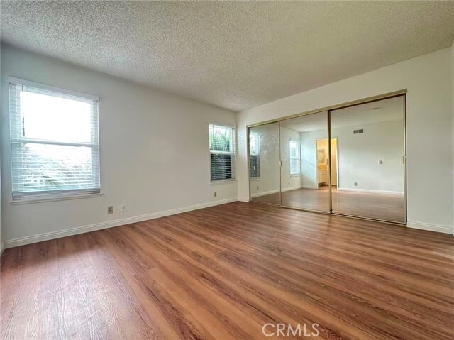 Building Photo - 877 Golden Prados Dr