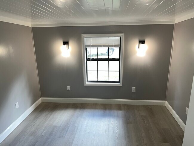 Building Photo - 9995 SE 170th Pl