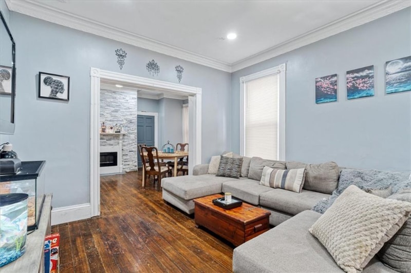 Building Photo - 249-251 Orms St