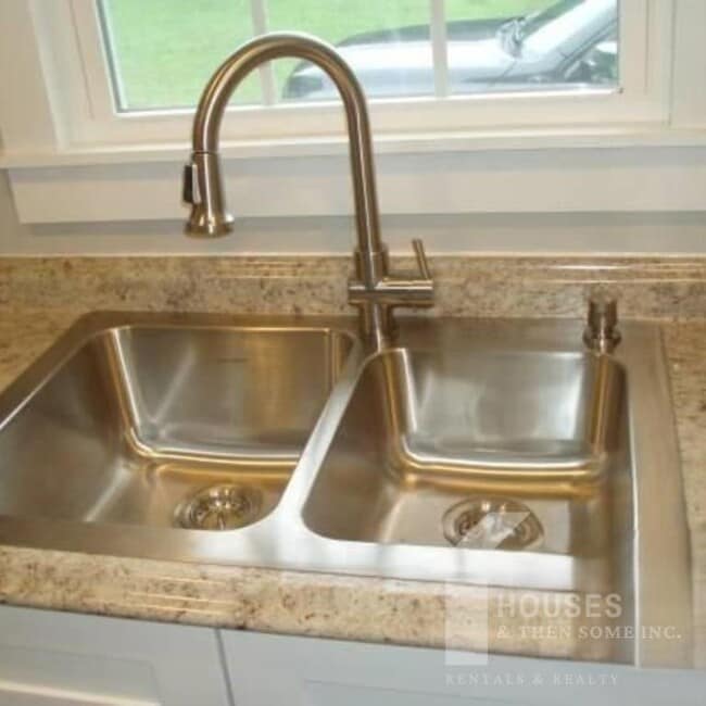 Building Photo - 257 Dogwood Club Rd