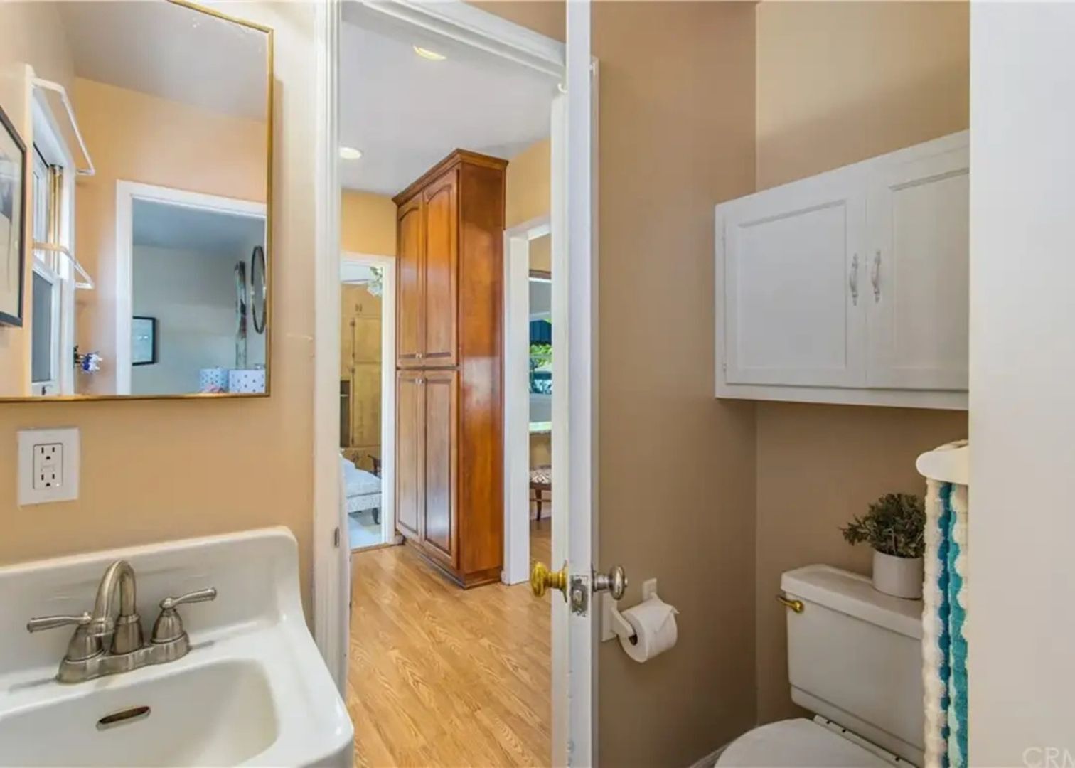 Building Photo - 751 W Marshall Blvd