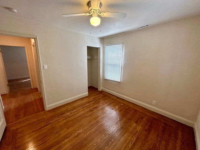 Building Photo - Exceptional Single Family House for Rent!