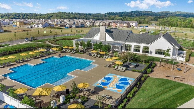 Building Photo - Durham Farms of Hendersonville!