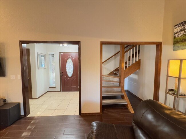 Building Photo - 408 Little Chisholm Cir