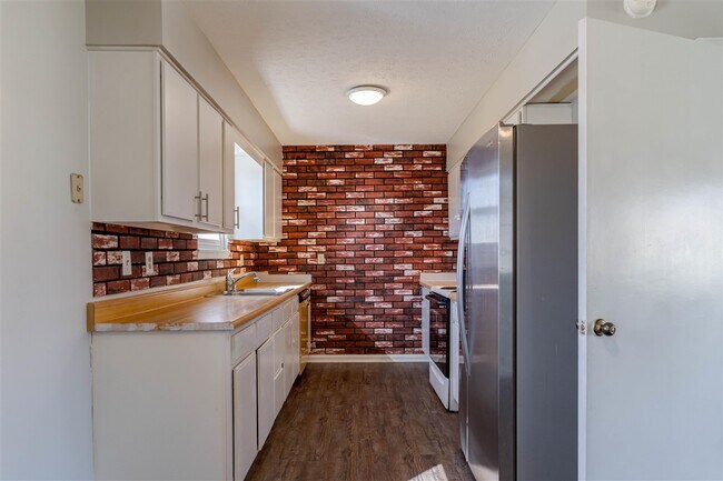 Building Photo - 85 Echo Trail