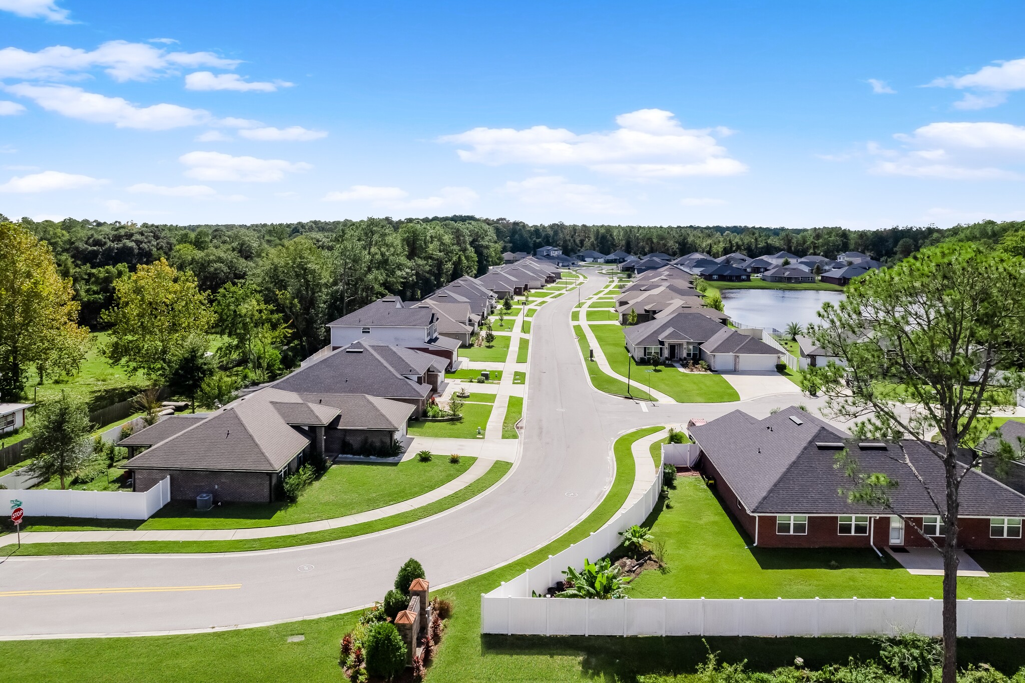 Building Photo - 9136 Udell Ln