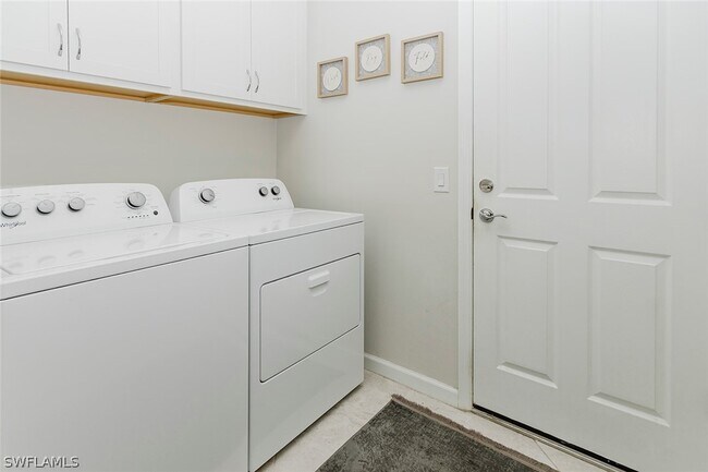 Building Photo - 5988 Mayflower Way