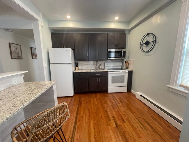 Primary Photo - 263 Second St