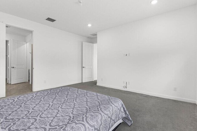 Building Photo - 19659 Rugged Trunk Trl