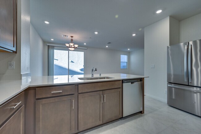 Building Photo - New House!!! Inspirada!!! Across from future Community Pool/Park!!! Tankless water heater!!