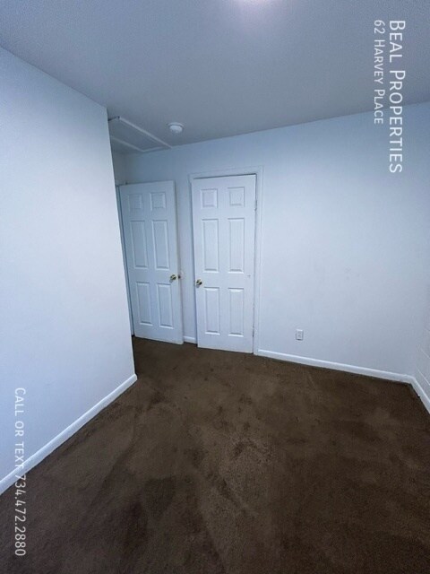 Building Photo - 62 Harvey Pl