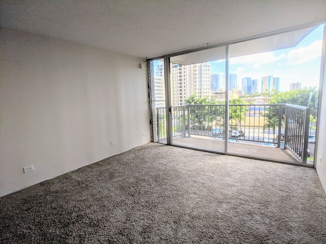 Building Photo - Convenient Makiki 1-bed, 1-bath, 1 parking...