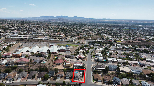 Building Photo - 6696 Dakota Ridge Dr
