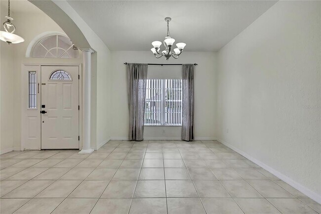 Building Photo - 12052 Jade Ave