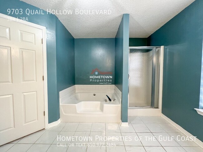 Building Photo - Charming 3BR/2BA Custom-Built Oasis with N...