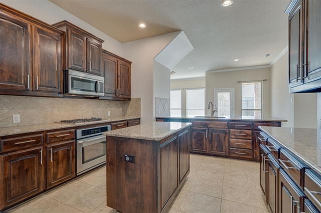 Building Photo - 2812 Frontier Dr
