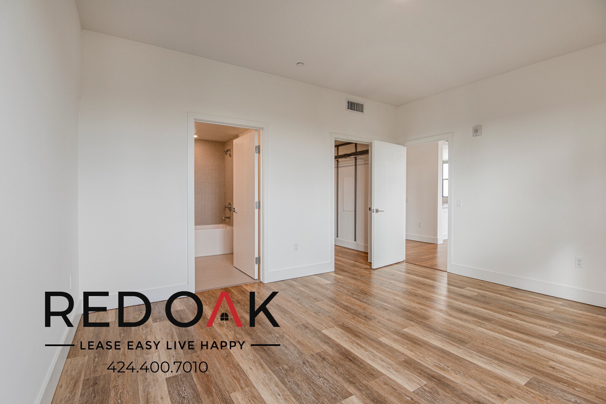 Building Photo - 5727 La Mirada Ave