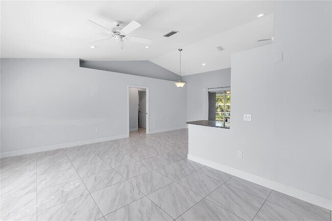 Building Photo - 911 Wee Burn Pl