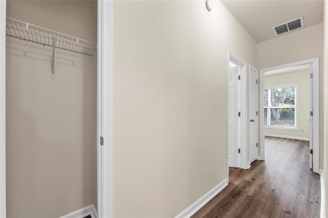 Building Photo - 4242 Winslow Hill Ct