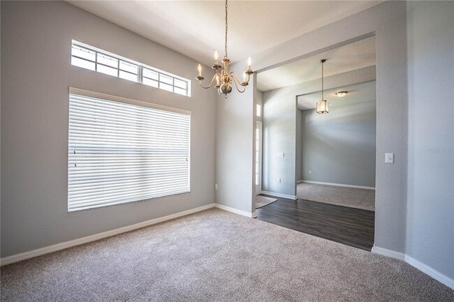 Building Photo - 233 Towhee Rd