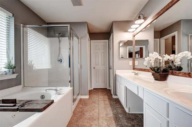 Building Photo - 24419 Travis House Ln