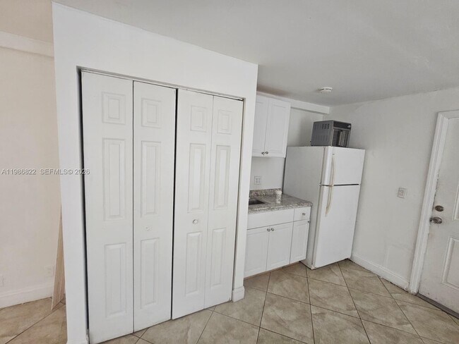 Building Photo - 35 Virginia Rd