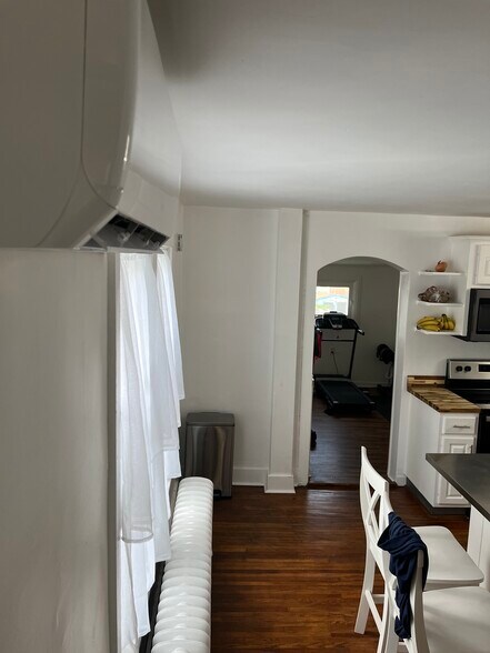 Building Photo - 23 Intervilla Ave
