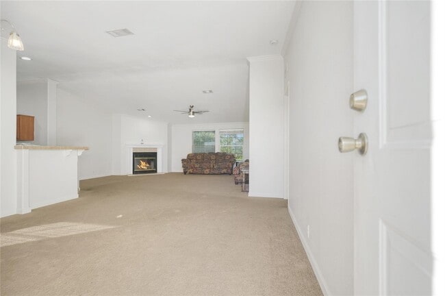 Building Photo - 15926 Millers Landing Dr