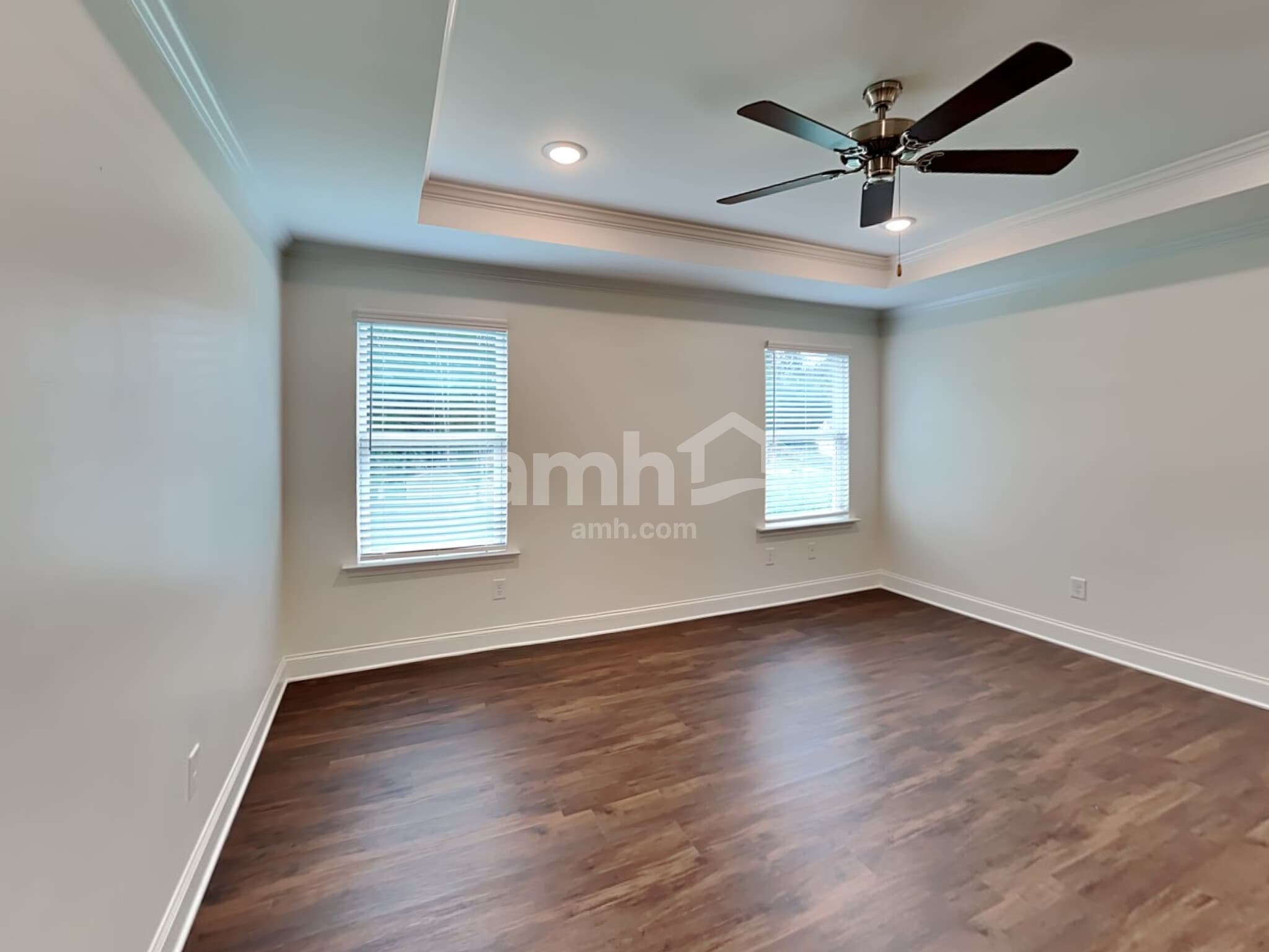 Building Photo - 3830 Chivalry Dr