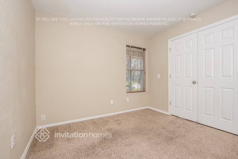 Building Photo - 8767 Hollowstone Way